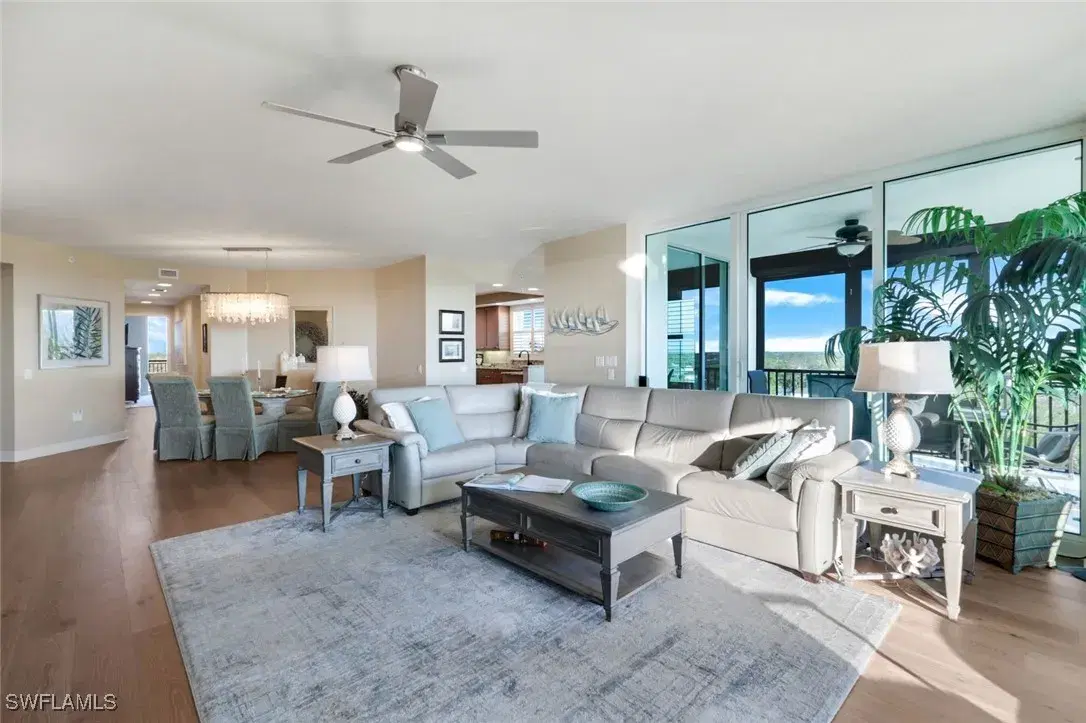 Picture of 455 Cove Tower Dr 801, Naples, FL 34110