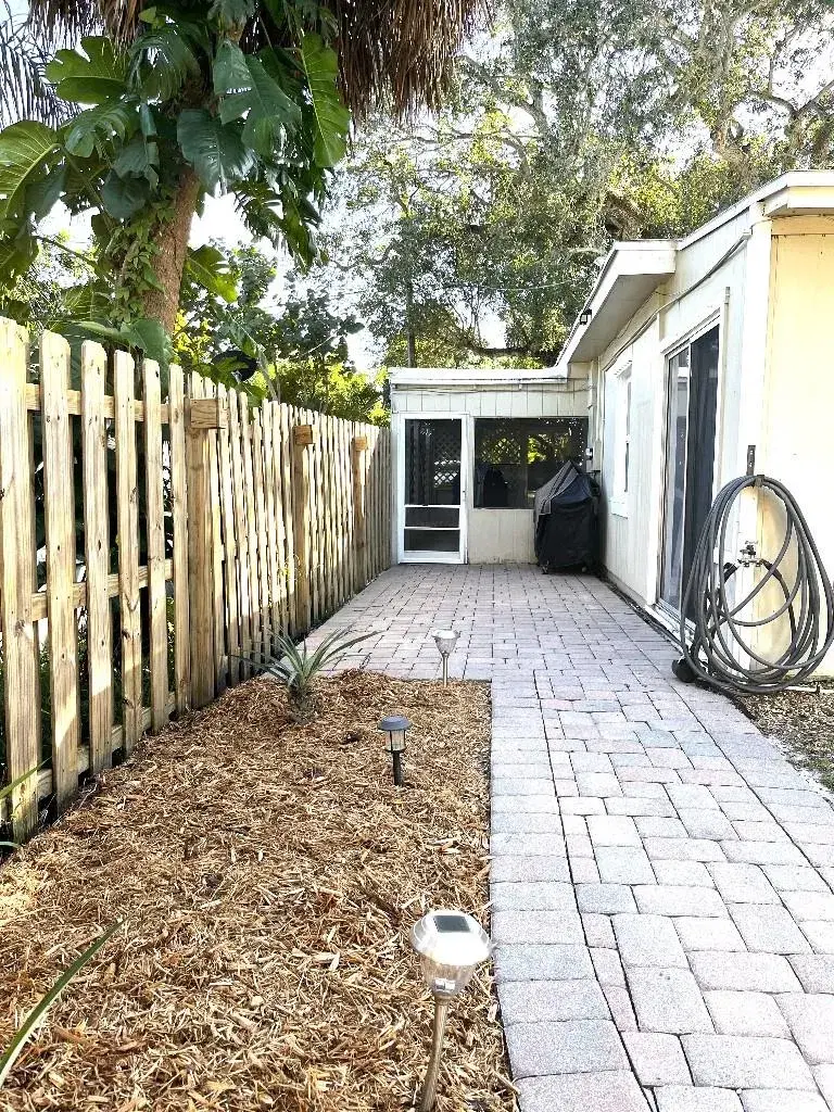 Picture of 208 Olson Ave, Fort Pierce FL 34946