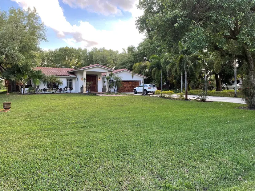 Picture of 12100 NW 4Th St, Plantation FL 33325