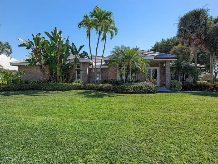 Picture of 7018 Greentree Dr, Naples FL 34108