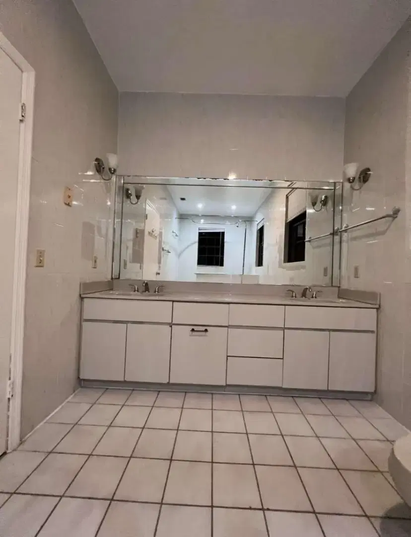 Picture of 760 SE 5Th Pl, Hialeah FL 33010