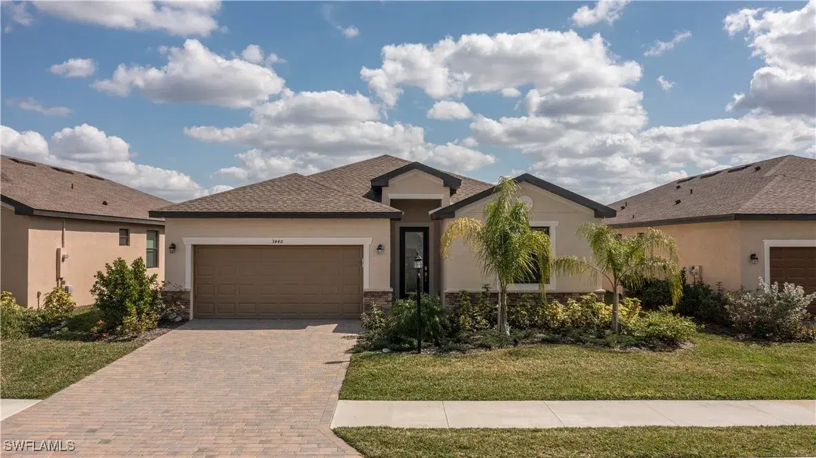 Picture of 3440 Menores Way, Fort Myers, FL 33905