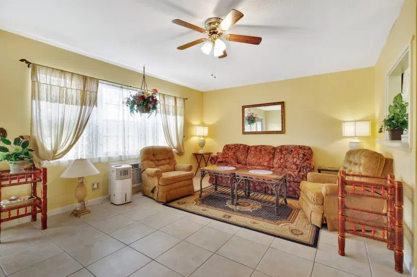 Picture of 147 Norwich G, West Palm Beach FL 33417