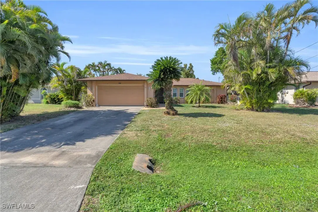 Picture of 512 SE 17Th Pl, Cape Coral, FL 33990