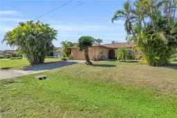 Picture of 512 SE 17Th Pl, Cape Coral, FL 33990