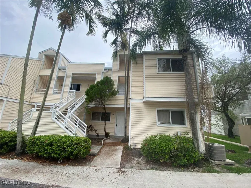 Picture of 3433 NW 44 St 108, Oakland Park, FL 33309