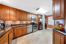 Picture of 3621 Oaks Clubhouse Dr 206, Pompano Beach, FL 33069