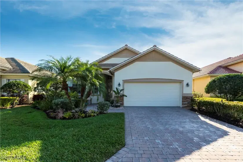 Picture of 11941 Bramble Cove Dr, Fort Myers FL 33905