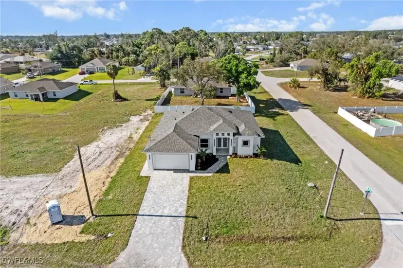 Picture of 1923 S Gator Cir, Cape Coral FL 33909