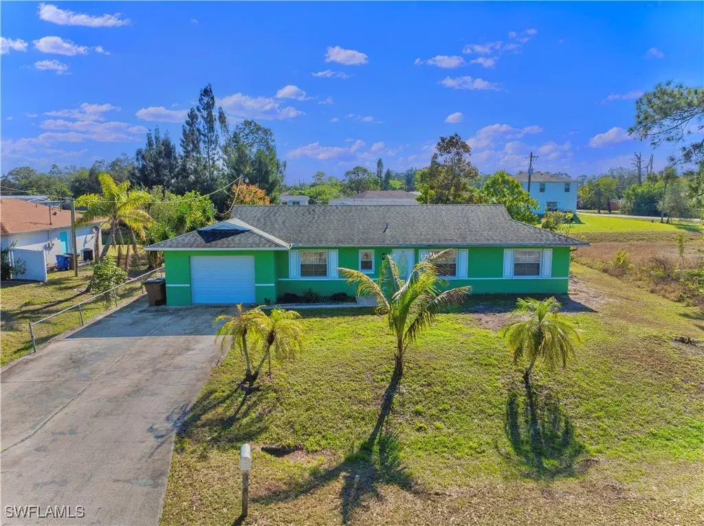 Picture of 12 Colorado Rd, Lehigh Acres, FL 33936