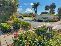 Picture of 6106 Forest Villas Cir, Fort Myers, FL 33908