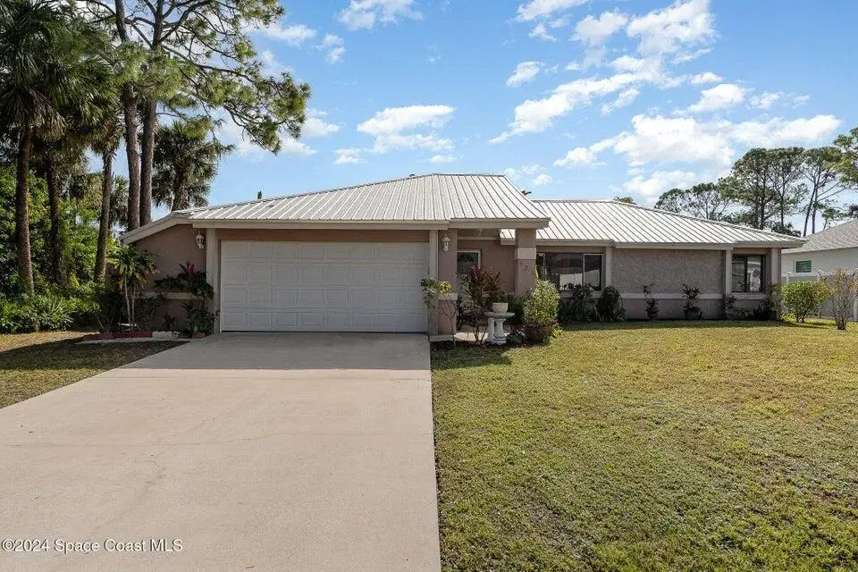 Picture of 326 Brescia Street Ne, Palm Bay, FL 32907