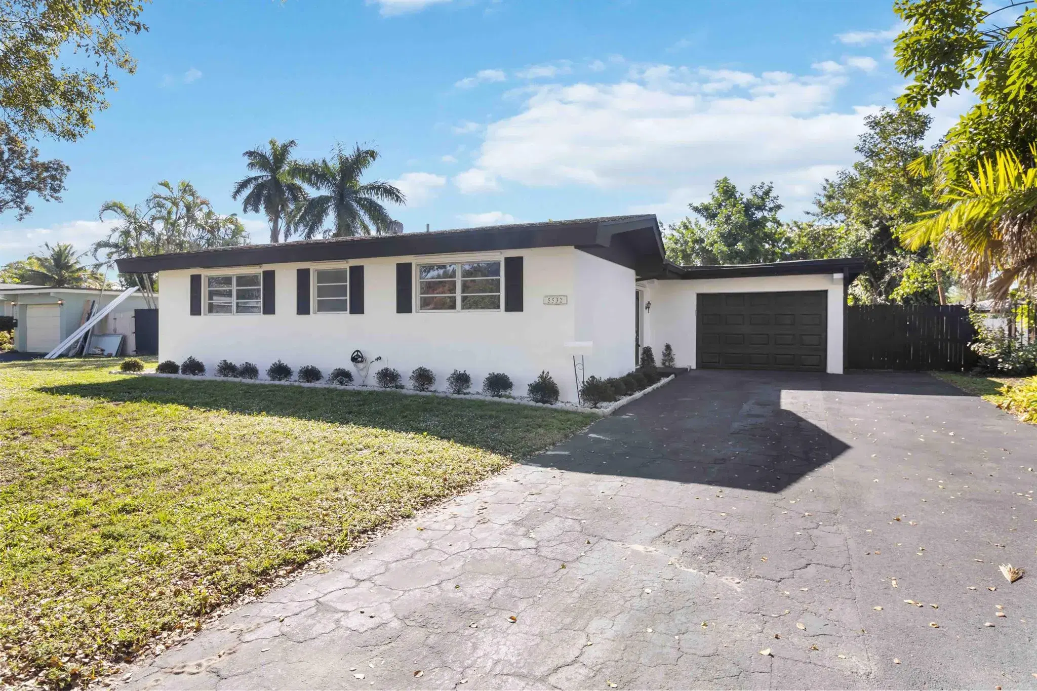 Picture of 5532 SW 1St Street, Plantation, FL 33317