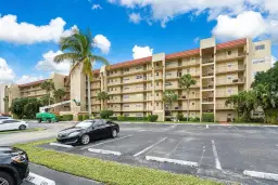 Picture of 3661 Via Poinciana 611, Lake Worth, FL 33467