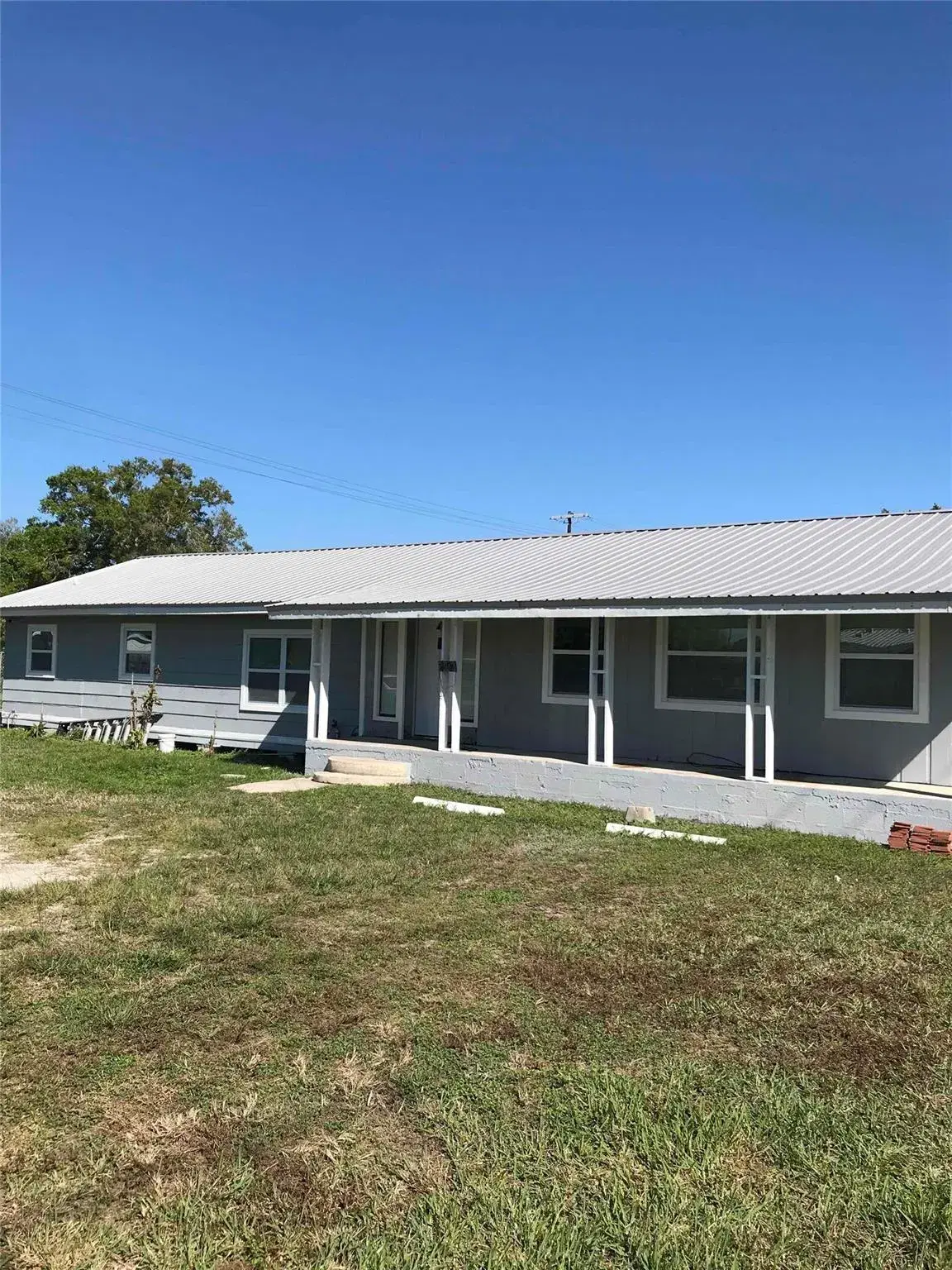 Picture of 298 5Th St, Moore Haven, FL 33471