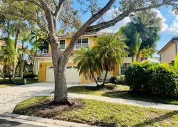 Picture of 18510 NW 11Th Ct, Pembroke Pines, FL 33029