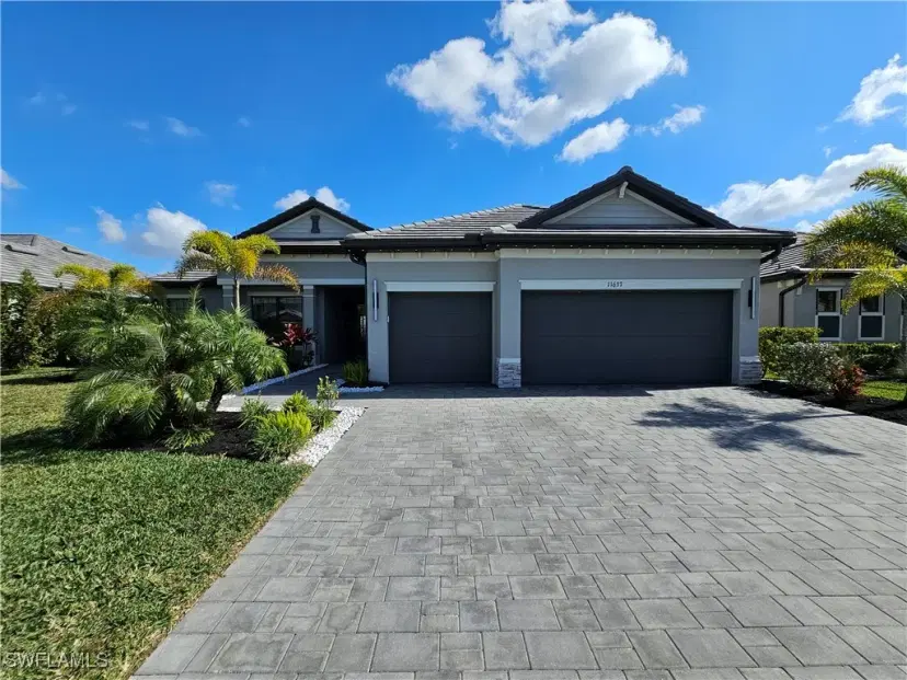 Picture of 11637 Russet Trl, Fort Myers FL 33913