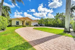 Picture of 4850 SW 61St Ave, Davie, FL 33314