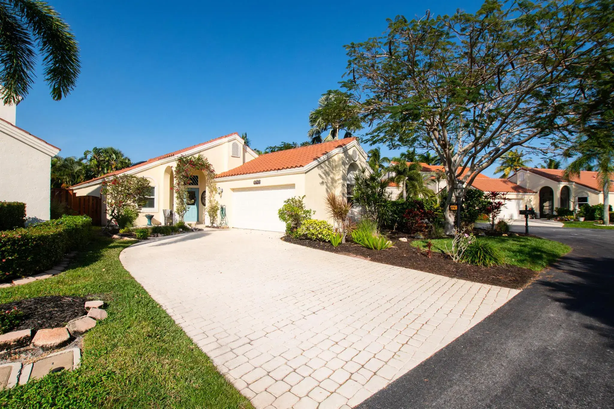 Picture of 13230 St Tropez Circle, Palm Beach Gardens, FL 33410