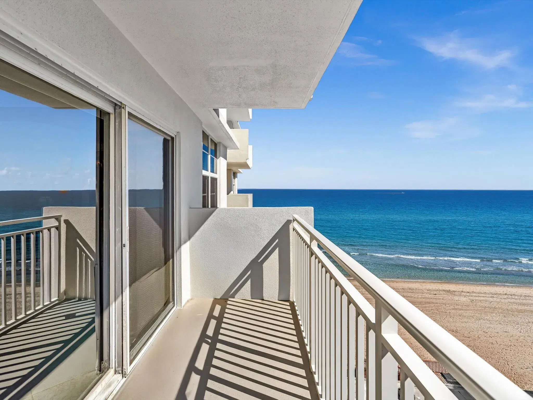 Picture of 4505 S Ocean Boulevard 605, Highland Beach, FL 33487