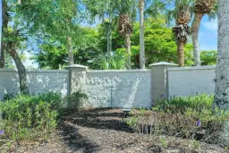 Picture of 150 Santa Clara Dr 150, Naples, FL 34104