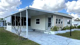 Picture of 530 Sun Up St, North Fort Myers, FL 33917