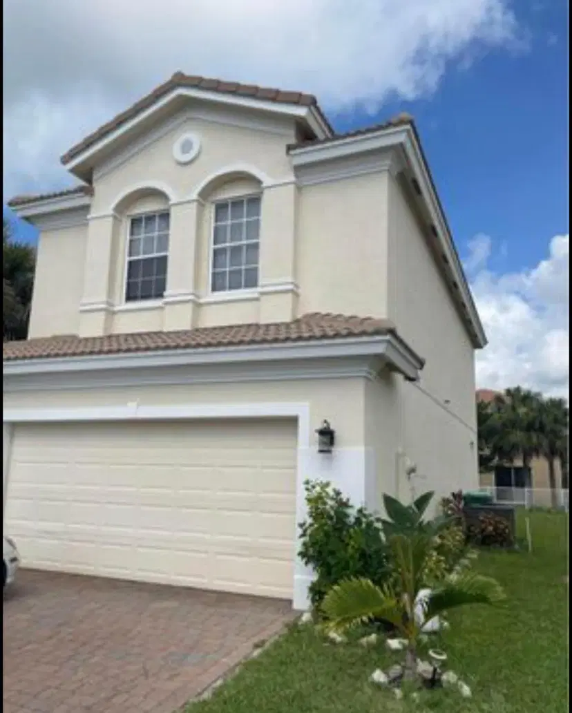 Picture of 730 NW Leonardo Circle, Port St Lucie FL 34986