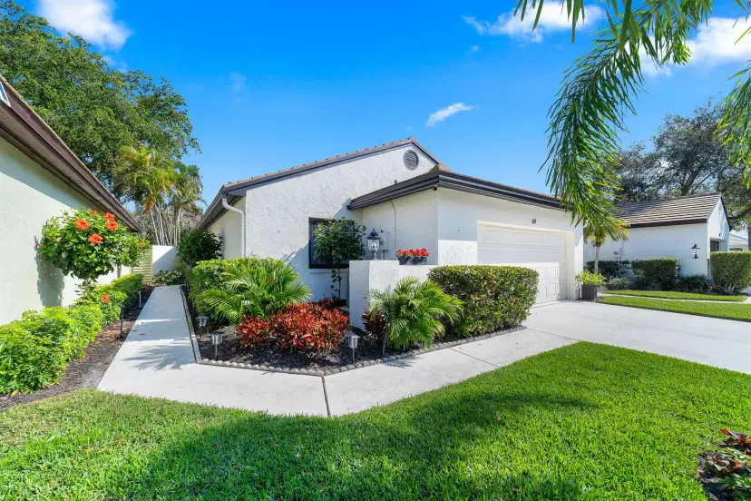 Picture of 69 Ironwood Way, Palm Beach Gardens FL 33418