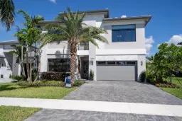 Picture of 10040 Heron Flock Drive, Palm Beach Gardens, FL 33412