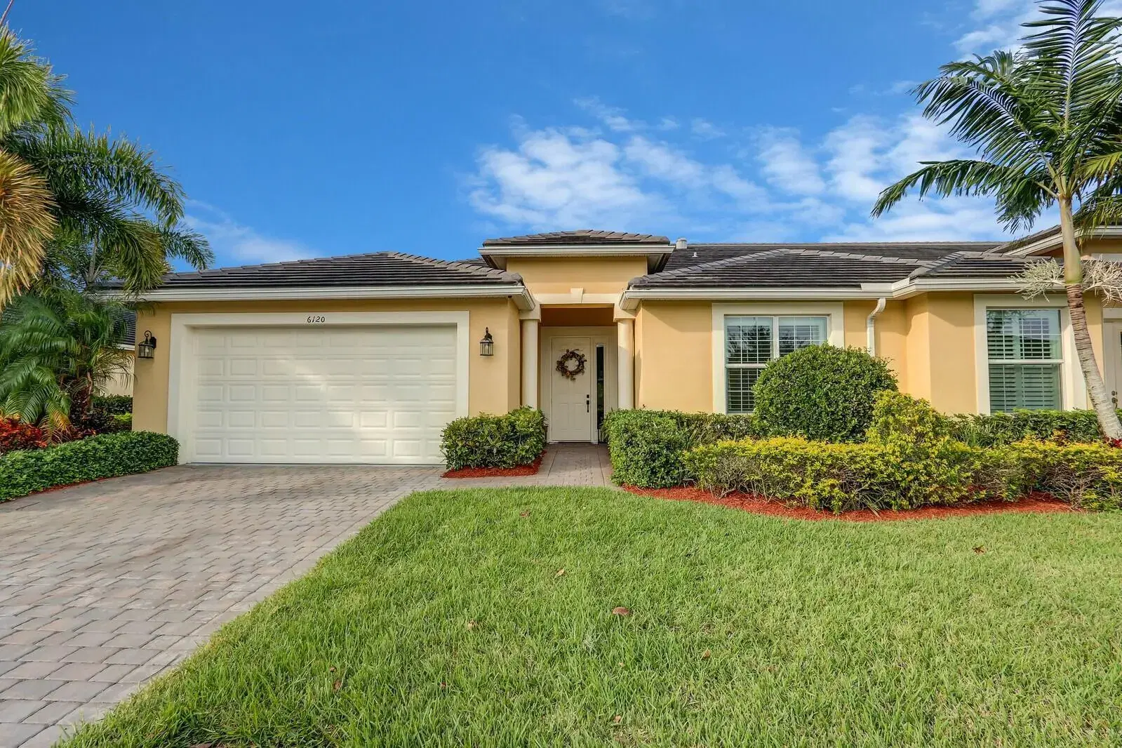 Picture of 6120 NW Cullen Way, Port St Lucie, FL 34983