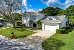 Picture of 10272 Hunt Club Lane, Palm Beach Gardens, FL 33418