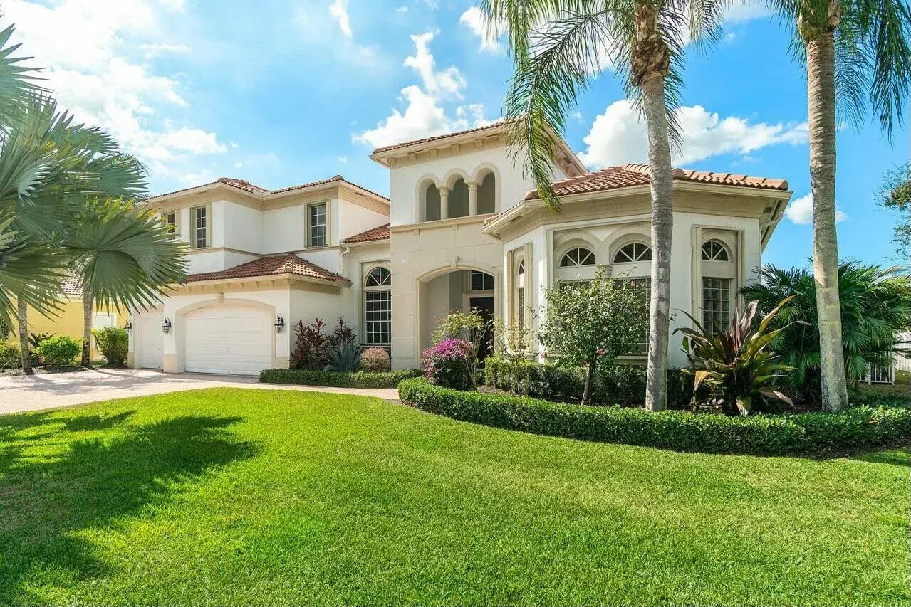 Picture of 12376 Equine Lane, Wellington, FL 33414