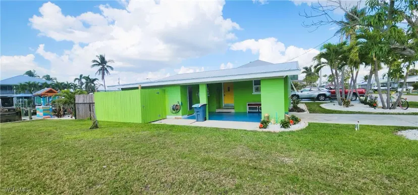 Picture of 2622 Bridgeview St, Matlacha FL 33993