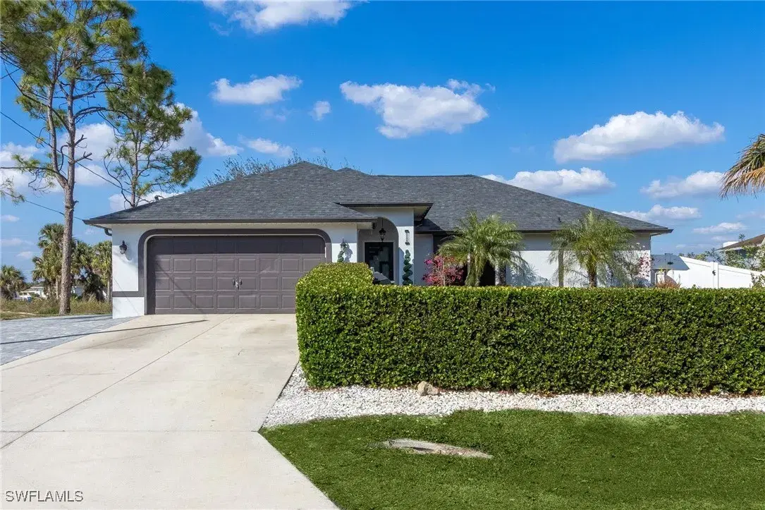 Picture of 3308 39Th St Sw, Lehigh Acres, FL 33976