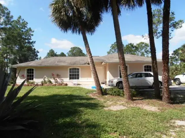 Picture of 681 19Th St, Naples FL 34117