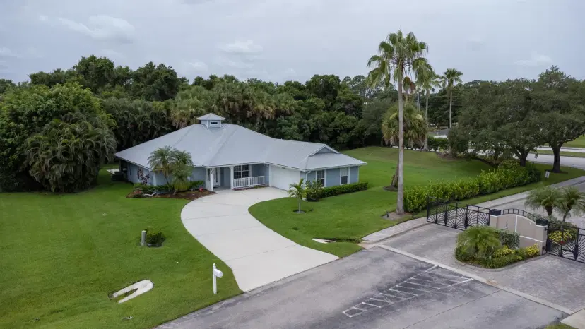 Picture of 2409 Winding Creek Lane, Fort Pierce FL 34981