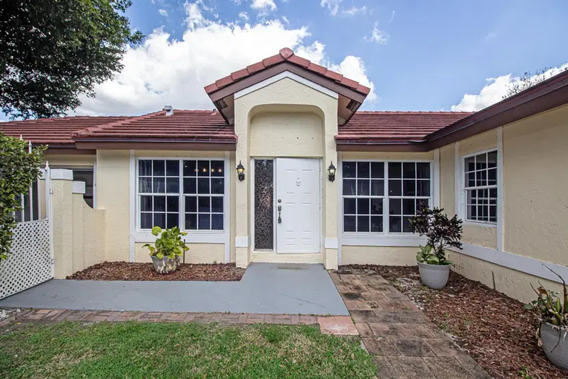 Picture of 12246 Brisbane Lane, Wellington FL 33414