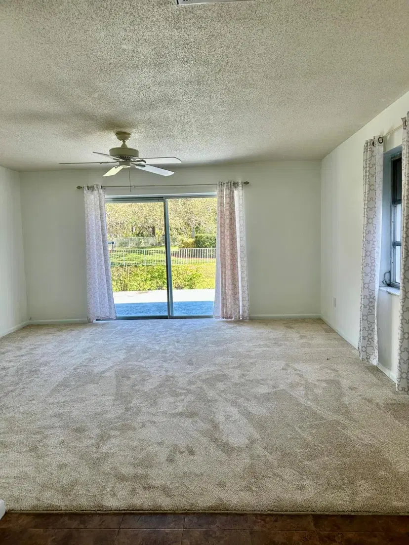 Picture of 10084 Meridian Way N 4, Palm Beach Gardens FL 33410