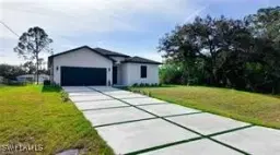 Picture of 6010 Acorn Cir, Labelle, FL 33935