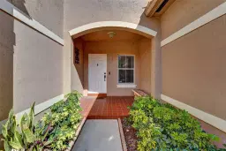 Picture of 7633 N Southwood Cir, Davie, FL 33328