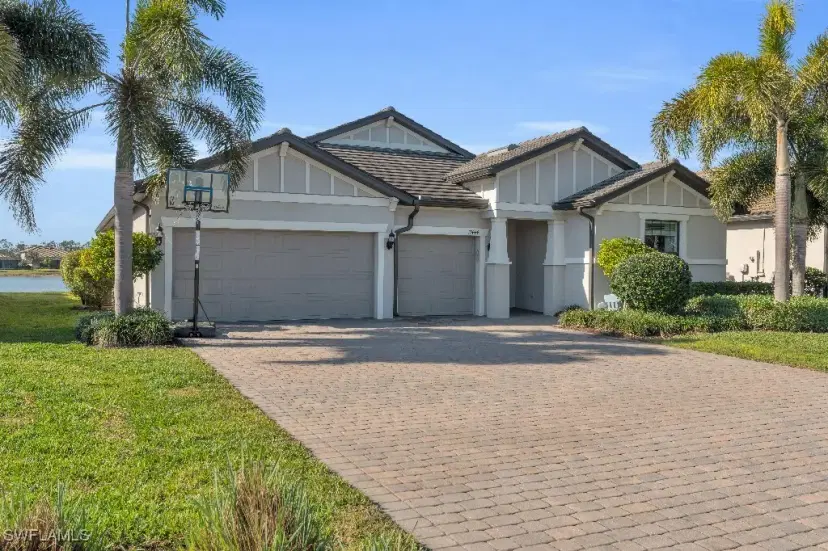 Picture of 17444 Newberry Ln, Estero FL 33928