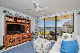 Picture of 8200 Lakeshore 2010 Drive 2010, Hypoluxo, FL 33462