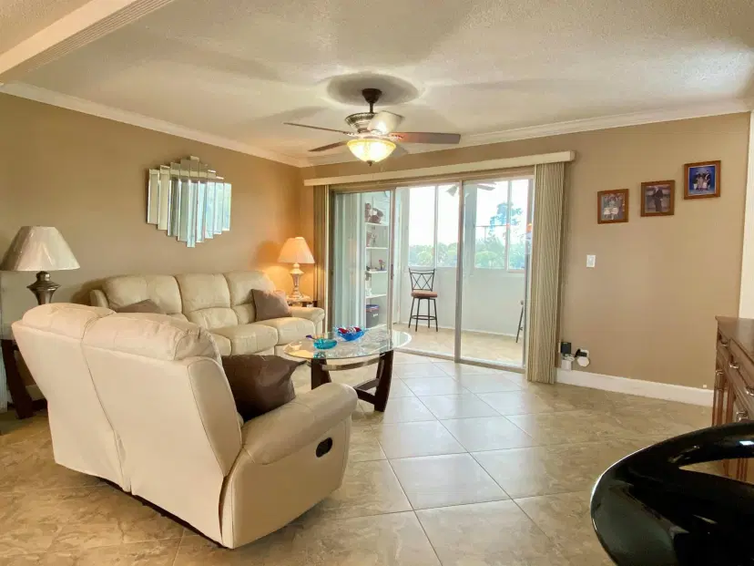 Picture of 725 Lori Drive 312, Palm Springs FL 33461