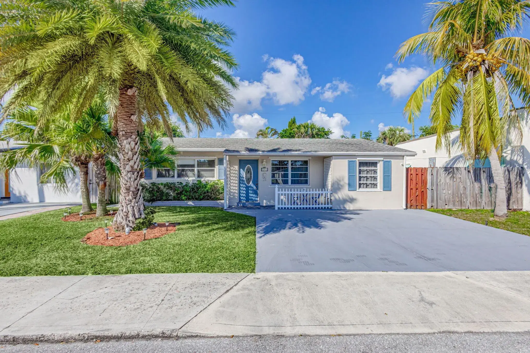 Picture of 1513 N K Street, Lake Worth Beach, FL 33460