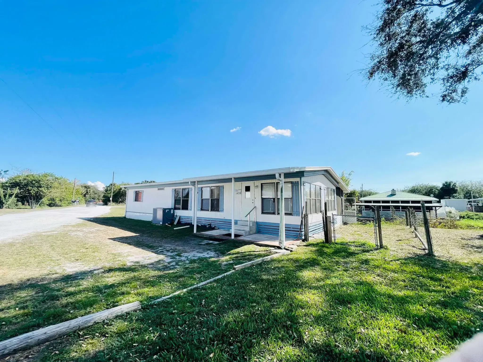 Picture of 14532 NW 1St Parkway, Okeechobee, FL 34972