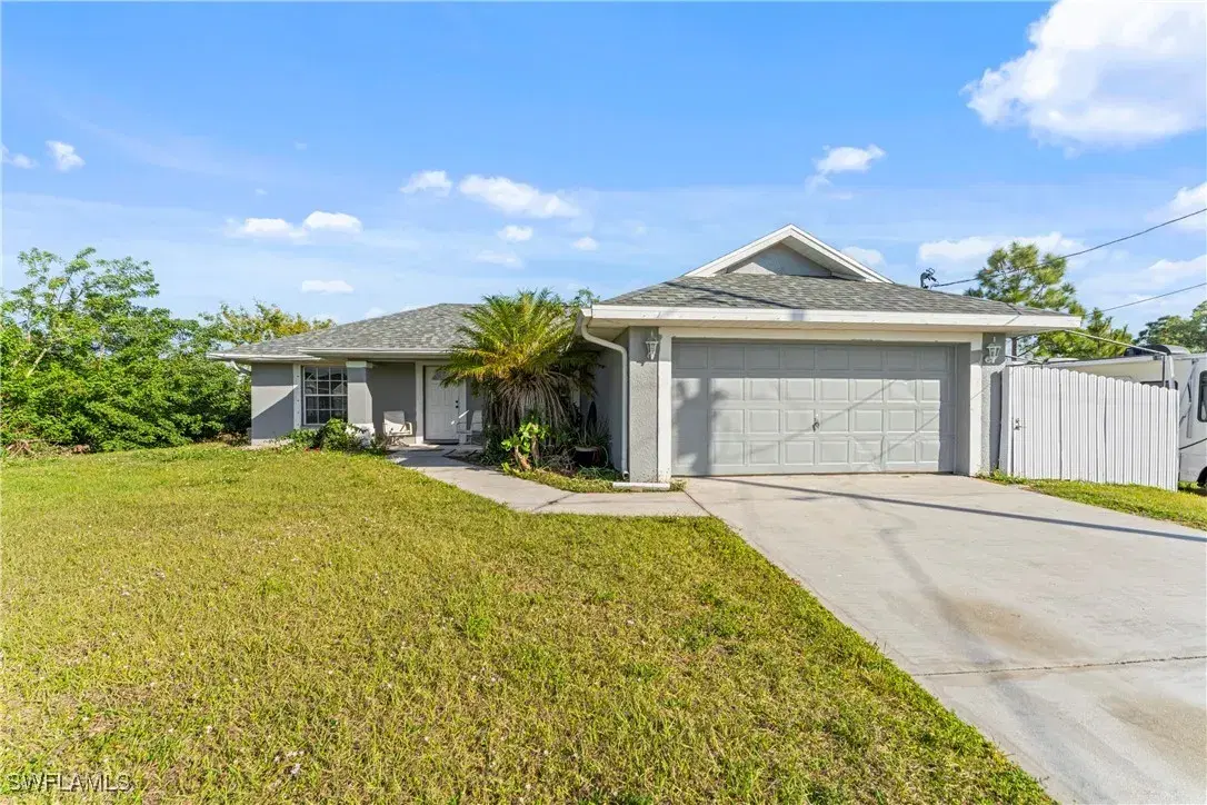 Picture of 3810 9Th St W, Lehigh Acres, FL 33971