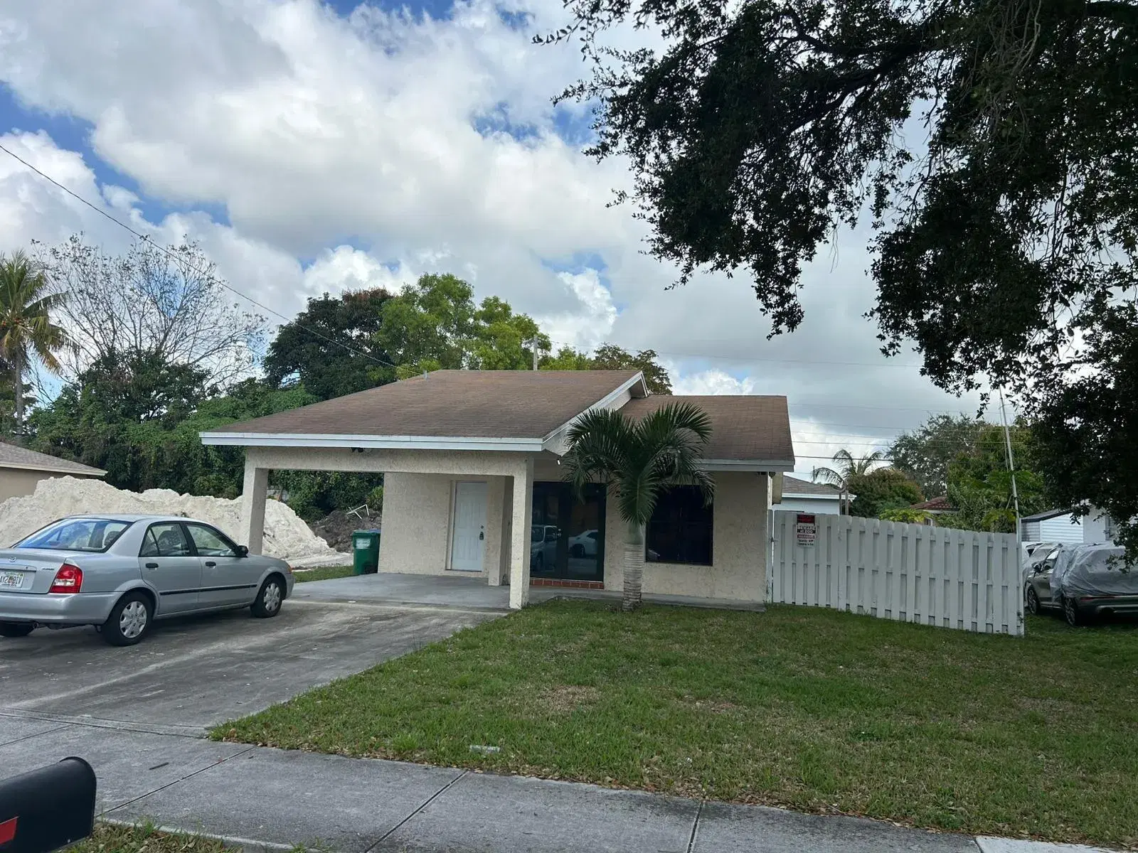 Picture of 2461 NW 14Th St, Fort Lauderdale, FL 33311