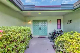 Picture of 696 Lakewoode Circle E, Delray Beach, FL 33445