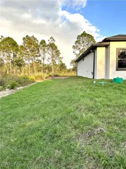 Picture of 316 Moore Ave, Lehigh Acres, FL 33936