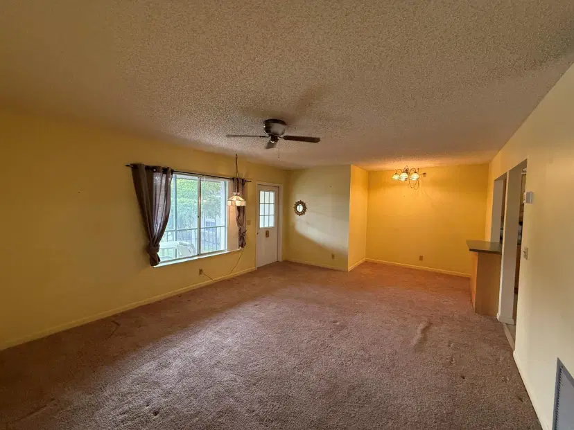 Picture of 131 Lake Pine Circle D-2, Greenacres FL 33463